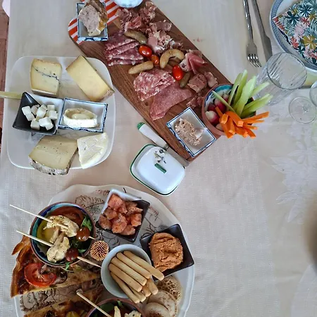 Château De La Genaiserie - D'hôtes Alojamento de Acomodação e Pequeno-almoço Saint-Aubin-de-Luigné