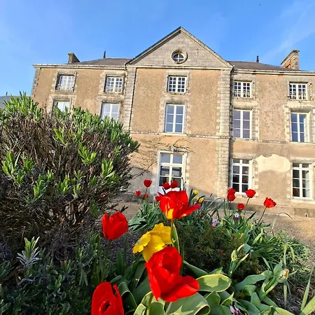 Château De La Genaiserie - D'hôtes